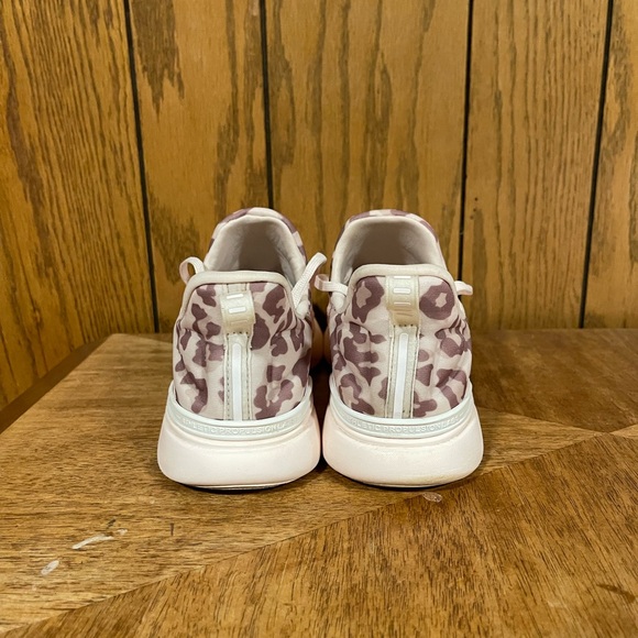 APL" TechLoom Tracer Sneakers -Pink - Picture 5 of 13